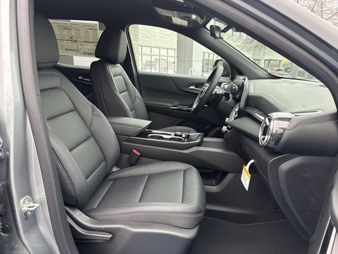 New 2026 Chevrolet Equinox LT w/ Convenience Package II image 26