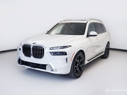 Used 2026 BMW X7 xDrive40i AWD/4WD image 2
