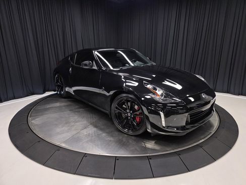 Used 2020 Nissan 370Z Touring Sport image 45