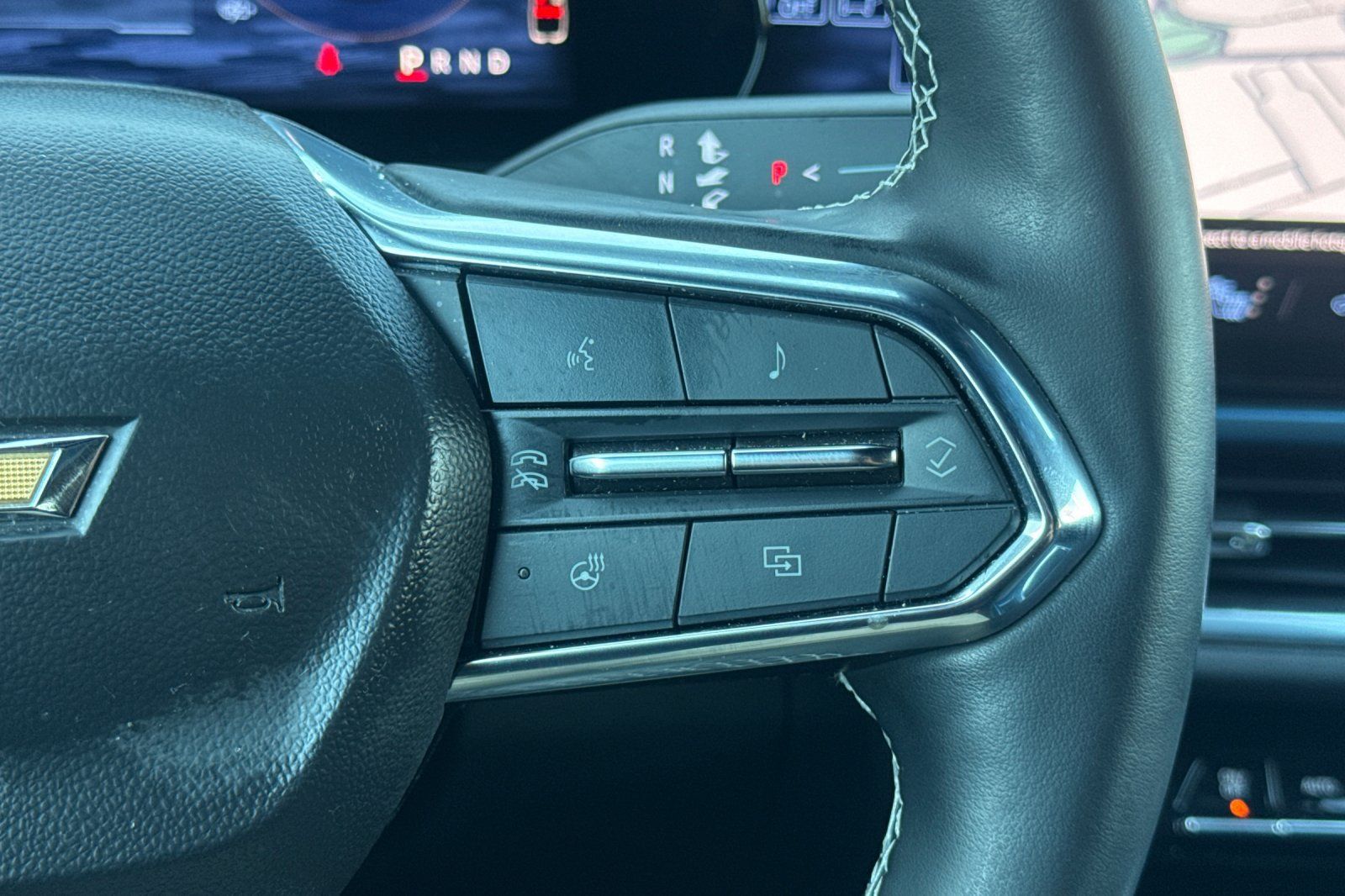 Used 2024 Chevrolet Equinox EV LT w/ LPO, All-Weather Mat Package FWD image 35