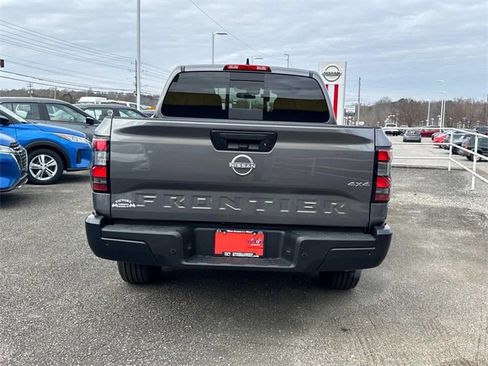 New 2026 Nissan Frontier S image 5