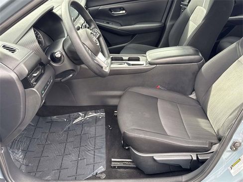 Certified 2024 Nissan Sentra SV image 25