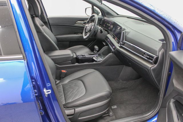 Used 2025 Kia Sportage X-Line w/ Premium Package AWD/4WD image 19