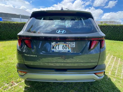 Used 2025 Hyundai Tucson SE FWD image 6