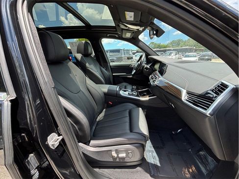 Used 2021 BMW X5 xDrive40i w/ Parking Assistance Package AWD/4WD image 47