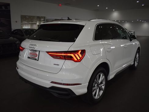 Used 2023 Audi Q3 2.0T Premium w/ Convenience Package AWD/4WD image 7