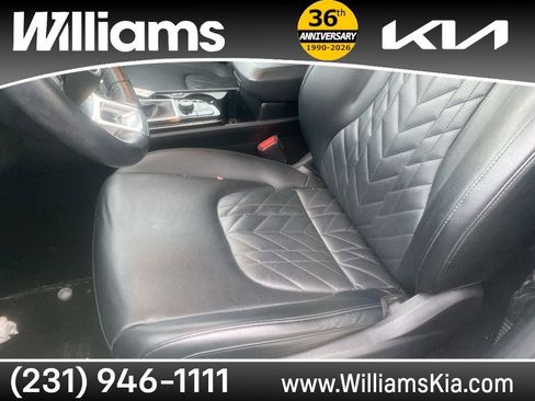 Used 2023 Kia Sportage X-Line image 13