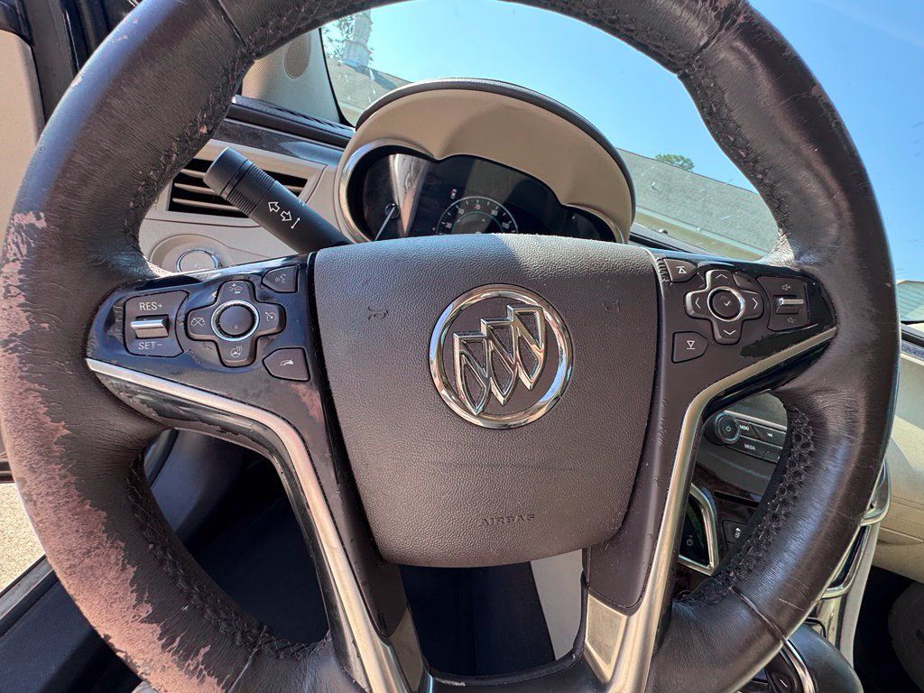 Used 2015 Buick LaCrosse Premium w/ Driver Confidence Package #1 FWD image 26