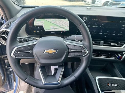 Used 2025 Chevrolet Equinox LT w/ Convenience Package II FWD image 15
