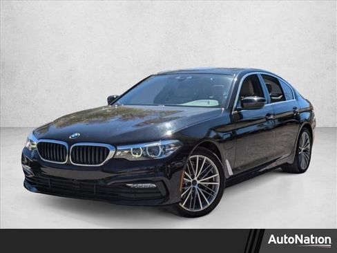 Used 2018 BMW 530e image 1