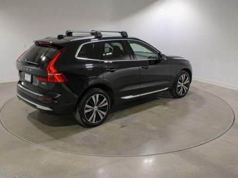 Used 2023 Volvo XC60 B5 Plus w/ Climate Package image 6