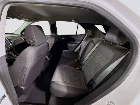 Certified 2022 Chevrolet Equinox LT image 17