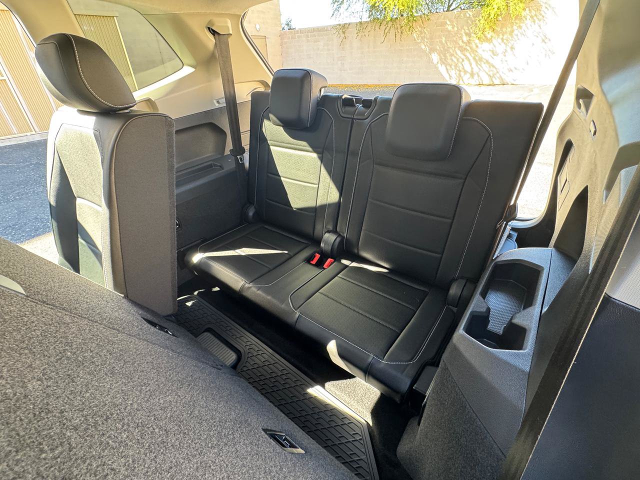 Used 2021 Volkswagen Tiguan SE FWD image 15