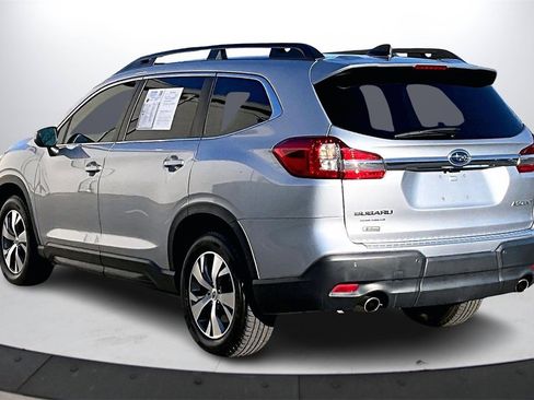 Used 2021 Subaru Ascent Premium w/ Convenience Package image 7