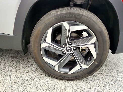 Used 2023 Hyundai Tucson Limited AWD/4WD image 9
