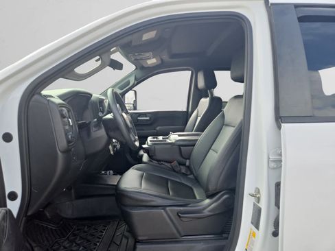 Used 2020 Chevrolet Silverado 2500 W/T w/ WT Convenience Package image 9