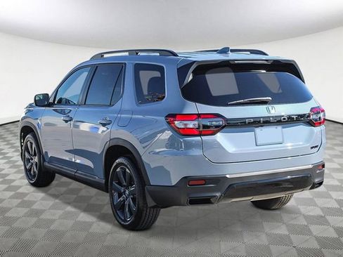 New 2026 Honda Pilot Sport image 4