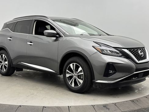 Used 2022 Nissan Murano SV image 3