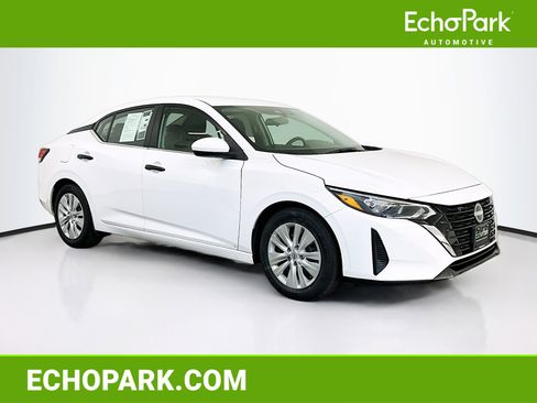 Used 2024 Nissan Sentra S image 1