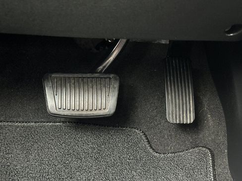 Certified 2023 Kia Forte LXS w/ LXS Technology Package image 41