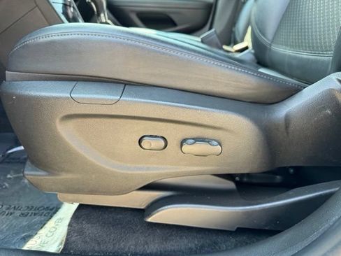 Used 2018 Buick Encore Sport Touring w/ Safety Package AWD/4WD image 12