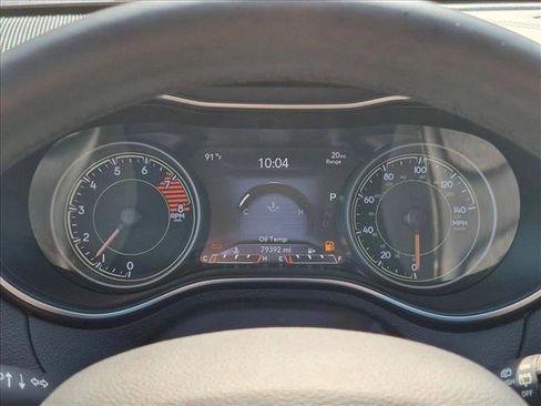 Used 2019 Jeep Cherokee Limited AWD/4WD image 11