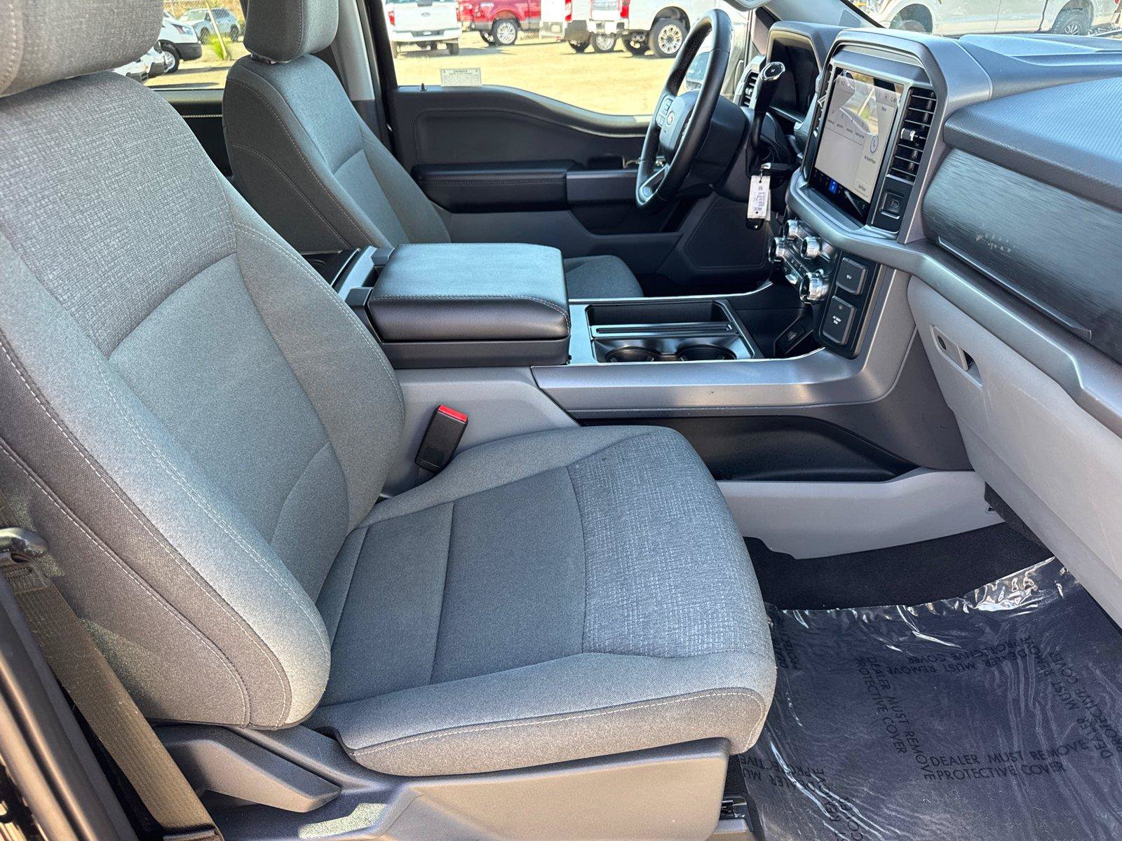 Used 2025 Ford F150 XLT w/ Equipment Group 301A Standard AWD/4WD image 17