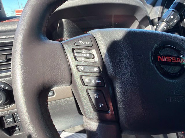 Used 2021 Nissan Titan PRO-4X w/ Pro-4x Convenience Package AWD/4WD image 19