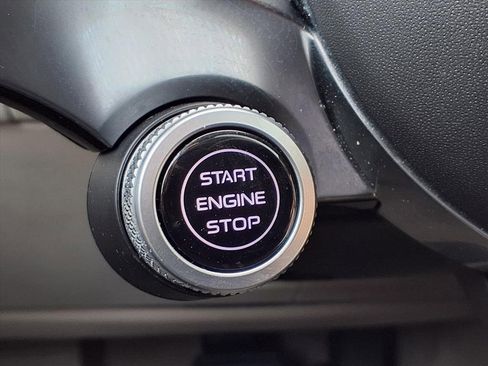 Used 2023 Maserati Grecale GT image 23