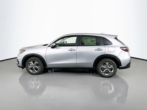 New 2026 Honda HR-V LX image 4