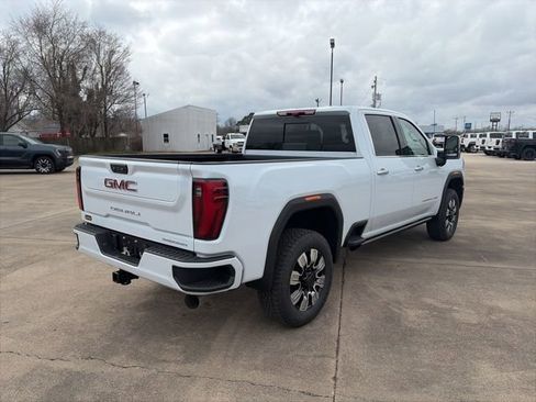 New 2026 GMC Sierra 2500 Denali w/ Denali Reserve Package image 6