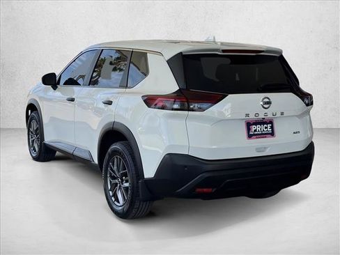 Used 2021 Nissan Rogue S AWD/4WD image 3