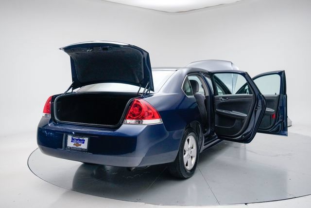 Used 2010 Chevrolet Impala LT FWD image 21