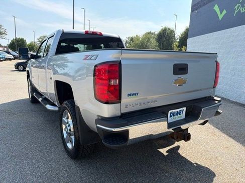 Used 2018 Chevrolet Silverado 2500 LT w/ All Star Edition AWD/4WD image 3