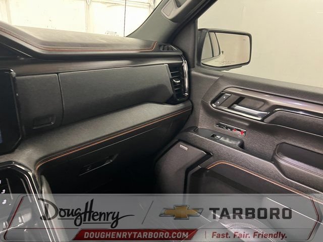 Used 2023 GMC Sierra 1500 AT4 w/ Technology Package AWD/4WD image 44