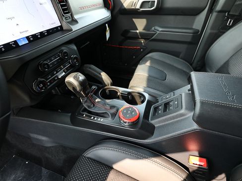 New 2026 Ford Bronco Raptor w/ Interior Carbon Fiber Pack AWD/4WD image 19