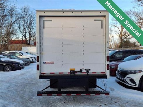 Used 2022 Mercedes-Benz Sprinter 3500 image 8