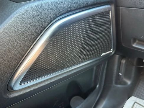 Used 2024 Kia Telluride SX Prestige AWD/4WD image 18