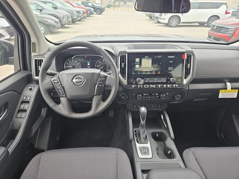 New 2026 Nissan Frontier SV w/ All-Weather Content Package AWD/4WD image 13