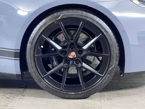 Certified 2025 Porsche 911 Carrera RWD image 12