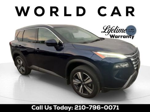Used 2024 Nissan Rogue SL w/ SL Premium Package FWD image 16
