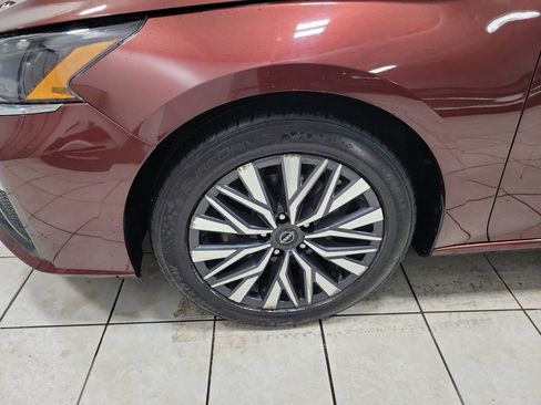 Used 2024 Nissan Altima 2.5 SV image 50