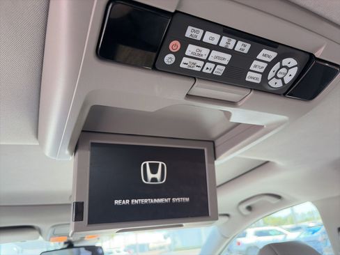 Used 2014 Honda Odyssey EX-L image 12
