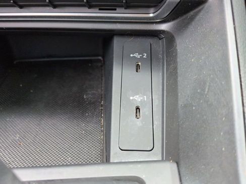 Used 2022 Audi Q3 2.0T Premium Plus image 23