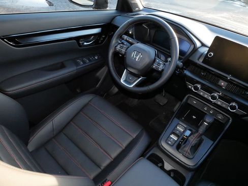 Certified 2026 Honda CR-V Sport Touring image 9