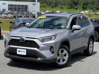 Used 2019 Toyota RAV4 XLE w/ Convenience Package AWD/4WD video 1