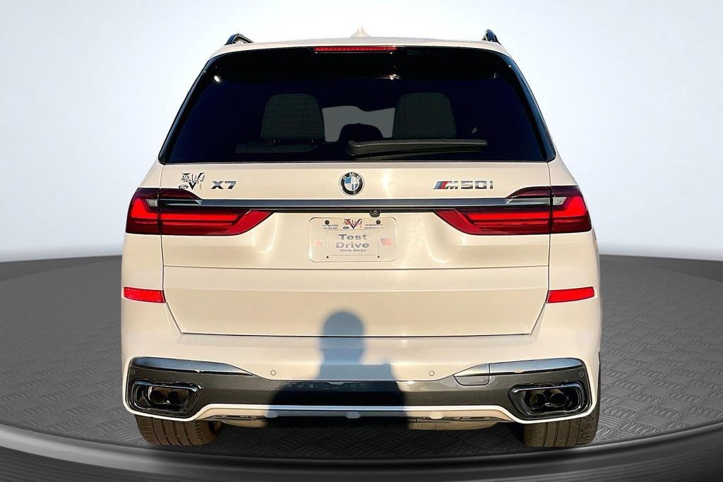 Used 2021 BMW X7 M50i AWD/4WD image 6