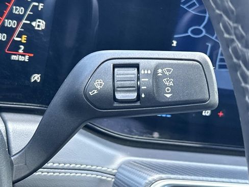 Used 2024 Ford Mustang GT Premium RWD image 31