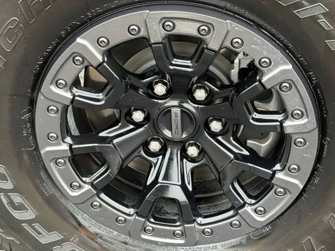 Used 2025 Ford Bronco Raptor AWD/4WD image 11