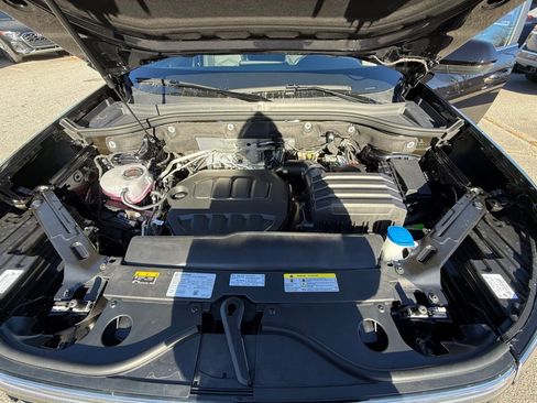 New 2026 Volkswagen Atlas Cross Sport SE image 16